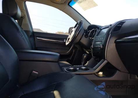 2012 Kia Sorento Sx V6 из США, поврежденный, VIN 5XYKW4A2XCG228360